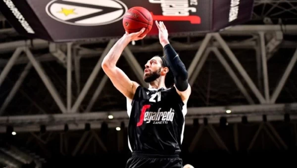 Άσος με χάντικαπ στην... ουρά!