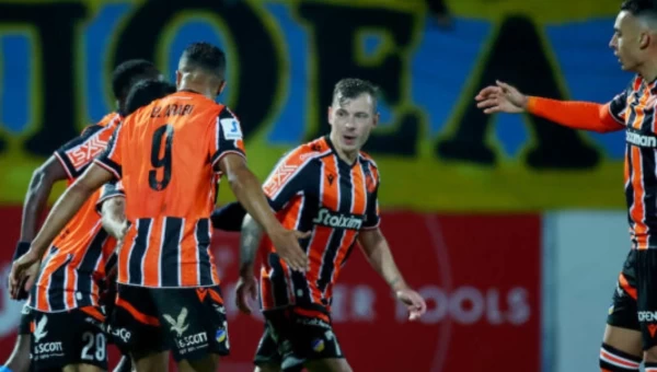 Α' Κύπρου: Τρέχει να προλάβει ο ΑΠΟΕΛ!