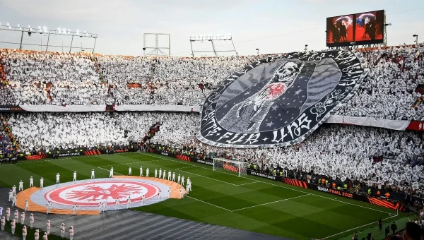 “Μιλούν” οι έδρες