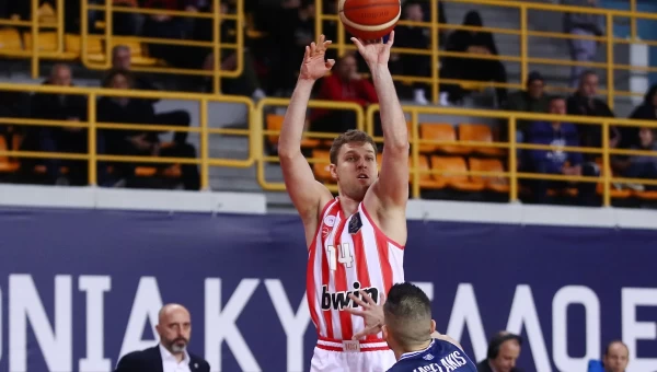 Κύπελλο μπάσκετ: Ολυμπιακός και ΠΑΟΚ στον ημιτελικό