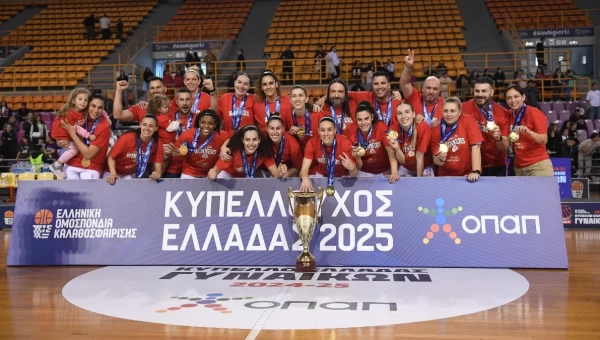 ΠΑΣ Γιάννινα - Ολυμπιακός 51-59: Βάφτηκε "ερυθρόλευκο" το Κύπελλο!