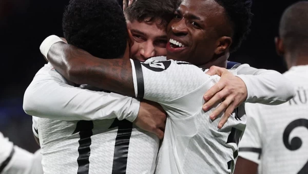 Champions League: Ισχνό προβάδισμα η Ρεάλ, επτά κανονιές στο Αίντχόφεν