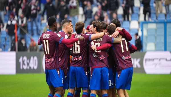 Β' Ιταλίας: Κοζέντσα - Ρετζιάνα, αδιέξοδο στο "San Vito-Gigi Marulla"!