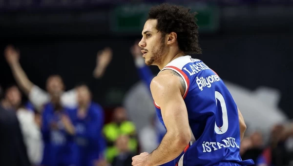 Με την δύναμη της έδρας!