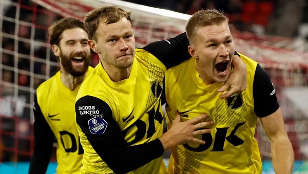 Α' Ολλανδίας: Αλμίρε - Μπρέντα, δεν γυρίζει η κατάσταση