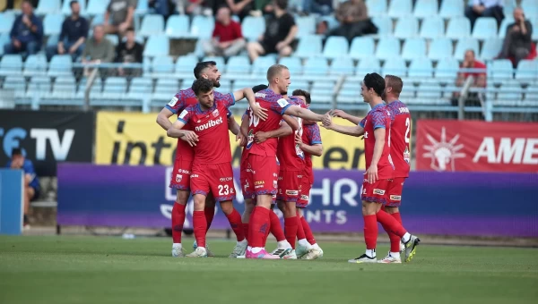 Super League: Κούρσα παραμονής ο Βόλος, μοιρασιά στις Σέρρες