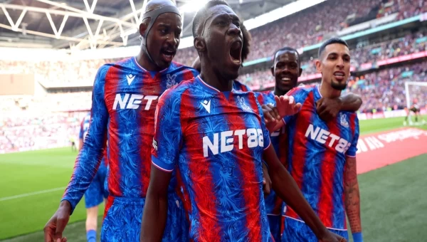 Στον τελικό του Κυπέλλου η Κρίσταλ Πάλας