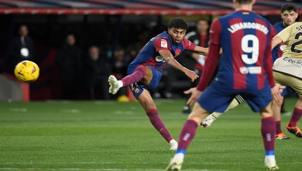 Τετάρτη με γηπεδούχους!