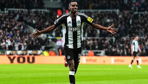 Με τη δύναμη της έδρας