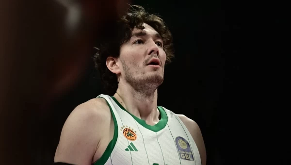 Πάτησε γκάζι και "καθάρισε" το Περιστέρι ο Παναθηναϊκός