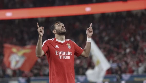 Δυάδα σε αξιόλογες τιμές