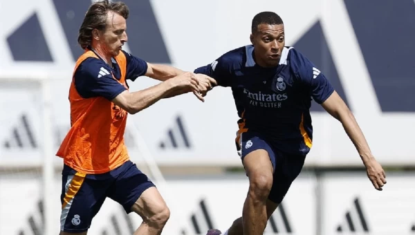 Η Ρεάλ του φορμαρισμένου Εμπαπέ