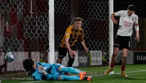 Λιγκ 1 Σκωτίας: Ιστ Φάιφ - Αννάν Αθλέτικ, απειλητικές και οι δύο! 