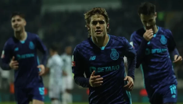 Α' Πορτογαλίας: Πόρτο - Μορεϊρένσε, με το κίνητρο των "δράκων"