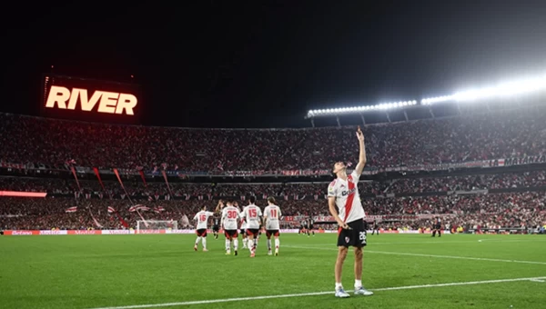 Α' Αργεντινής: Ρίβερ Πλέιτ - Πλατένσε, ασταμάτητοι εκατομμυριούχοι!