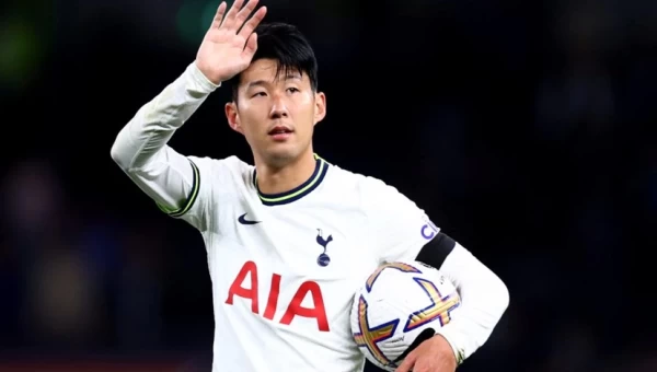 Με φόρα η Τότεναμ