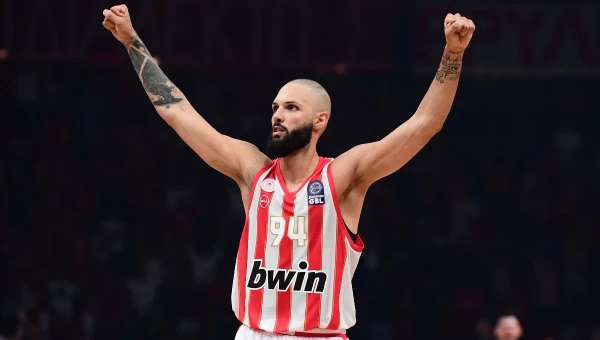 Πρωταθλητής Ελλάδας ο Ολυμπιακός!