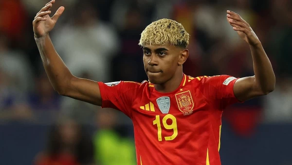 Ασταμάτηση η Ισπανία