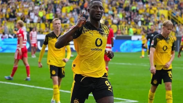 Εύκολη τριάρα για την Ντόρτμουντ