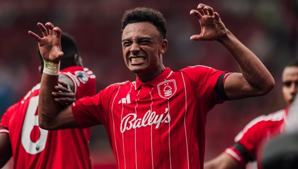 Πρεμιέρα με τριάρα για τη Νότιγχαμ, "λευκή" ισοπαλία για Τσέλσι και Πάλας