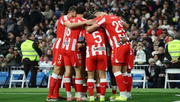 Κυριακή με γηπεδούχους!