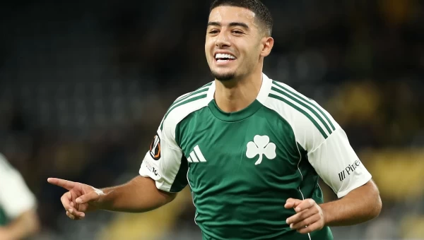 Γιουνγκ Μπόις - Παναθηναϊκός 1-4: «Πολυβόλο» Ζαρουρί και επίδειξη δύναμης στη Βέρνη!