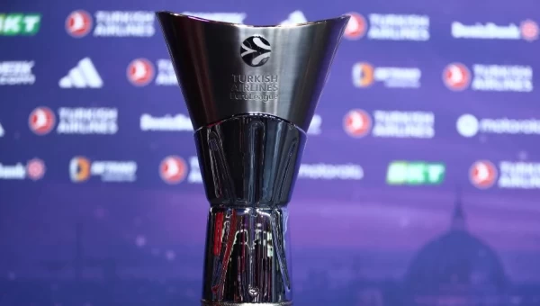 Πρεμιέρα με το δεξί οι αιώνιοι