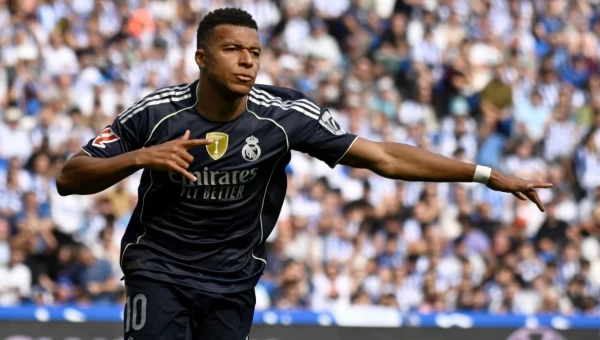 Σοσιεδάδ – Ρεάλ Μαδρίτης 1-2: Η Βασίλισσα άντεξε και με δέκα παίκτες! 