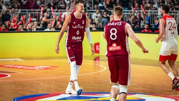 Ευρωμπάσκετ: Φαβορί η Λετονία στο ντέρμπι