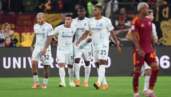 Άλωσε τη Ρώμη και πάτησε κορυφή η Ίντερ