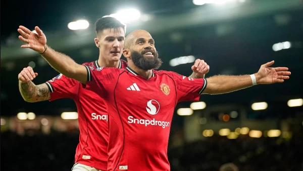 Μάντσεστερ Γιουνάιτεντ - Μπράιτον 4-2: Ο Κωστούλας σκόραρε αλλά η Γιουνάιτεντ δεν αγχώθηκε! 