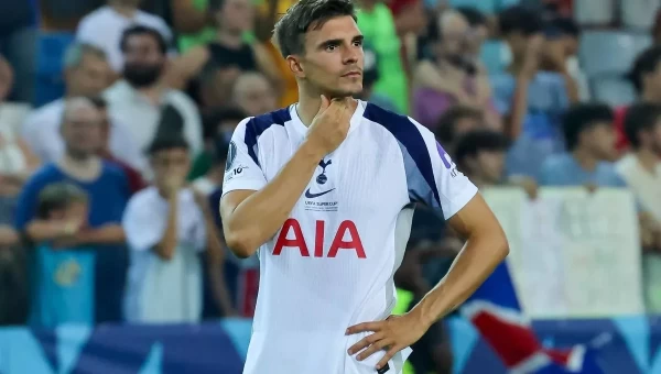 Τότεναμ – Άστον Βίλα: Μονομαχία με λίγα γκολ