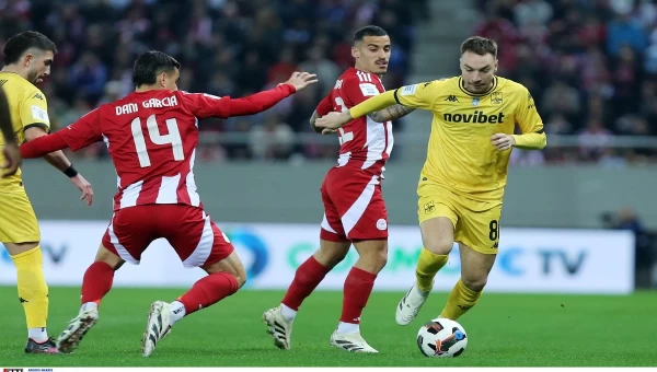 Η Super League στο όριο με ειδικά στοιχήματα και ενισχυμένες αποδόσεις!