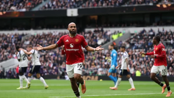 Τότεναμ – Μάντσεστερ Γιουνάιτεντ 2-2: Θρίλερ στο Λονδίνο με δραματικό φινάλε! 