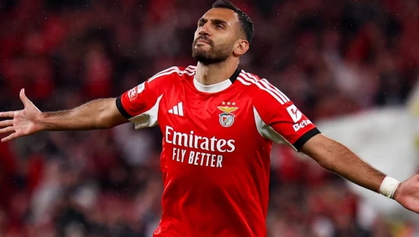 Champions League: Άγιαξ - Μπενφίκα, φρένο στην κατρακύλα ή νέα ήττα;