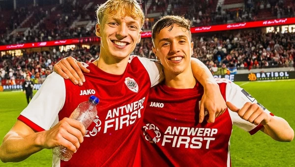 Τα ρέστα της, η Αντβέρπ