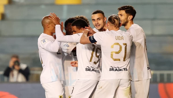 Κλειδώνει την οκτάδα με ενισχυμένες αποδόσεις!