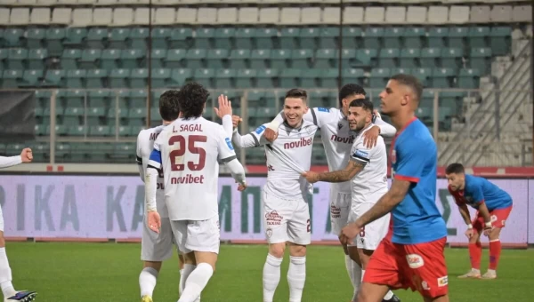 Βόλος – ΑΕΛ Novibet 0-2: Συνεχίζεται το αήττητο σερί για τους Βυσσινί! 