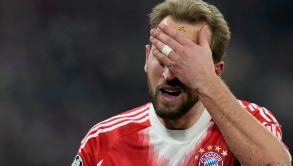 Η Άουγκσμπουργκ άλωσε το Μόναχο και σόκαρε την Μπάγερν