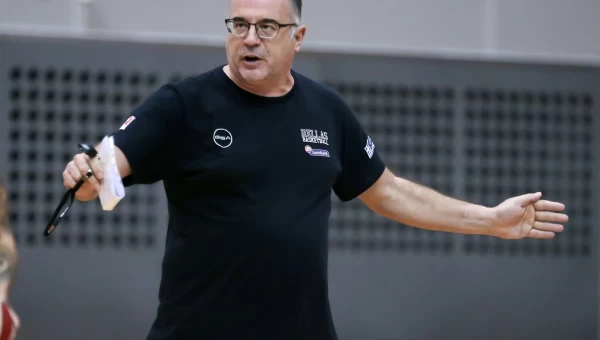 Θλίψη στο ελληνικό μπάσκετ: «Έφυγε» ο Θανάσης Σκουρτόπουλος