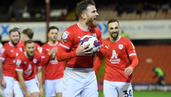 Γκολ στο Μπάρνσλεϊ