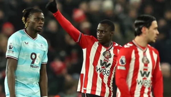 Τριάρα της Σάντερλαντ στην Μπέρνλι