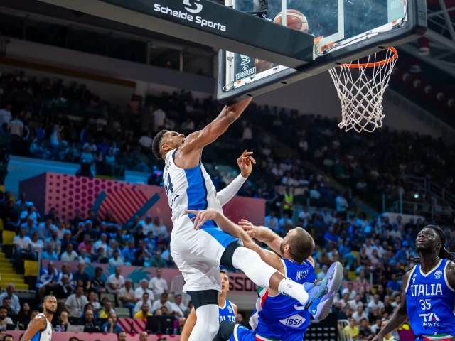 Ελλάδα - Ιταλία 75-66: Άνοιξε τον δρόμο για τους «16»!