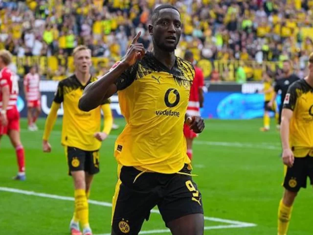 Εύκολη τριάρα για την Ντόρτμουντ