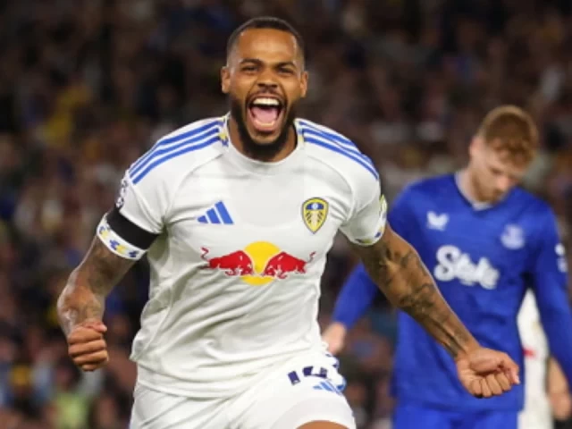 Επιστροφή στην Premier League με νίκη για τη Λιντς