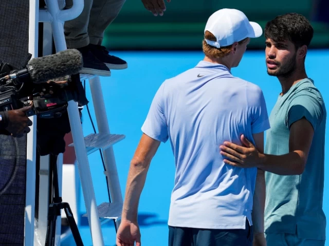 Πήρε το Σινσινάτι ο Αλκαράθ, αποχώρησε μετά από 23 λεπτά ο Σίνερ