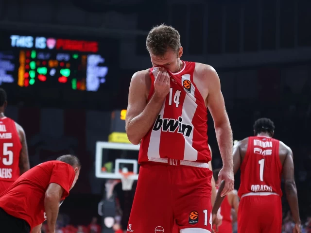 Ολυμπιακός - Αναντολού Εφές 78-82: Έμεινε από... μπαταρία