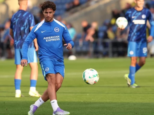 Ντεμπούτο Κωστούλα στη νίκη της Μπράιτον!