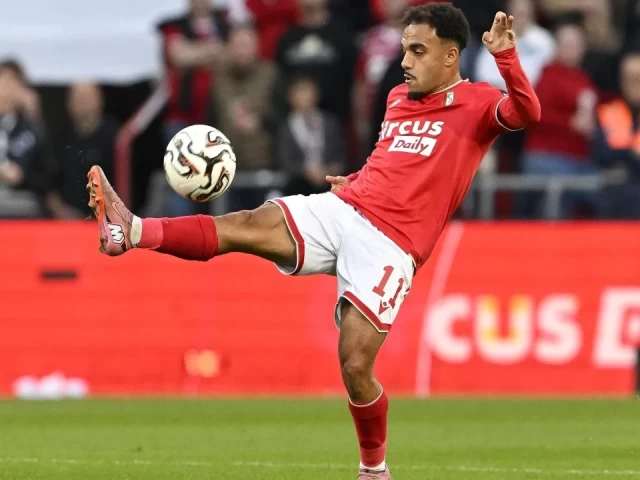 Α' Βελγίου: Σταντάρ Λιέγης - Σαρλερουά, με οδηγό το αμφίσκορο