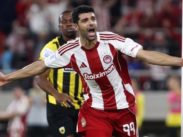 Ολυμπιακός - ΑΕΚ 2-0: Νίκη με εκτελεστές Ελ Κααμπί και Ταρέμι για τους "ερυθρόλευκους"